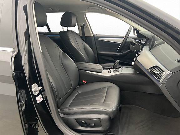 BMW 530e 23 of 30