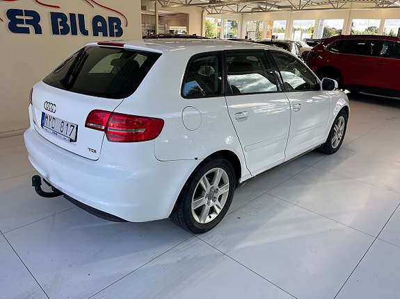 Audi A3 4 of 7