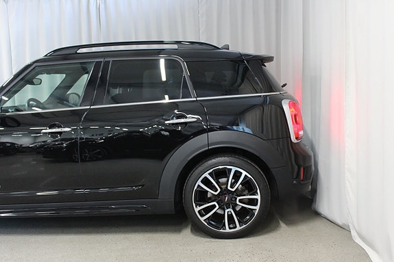 MINI Countryman Cooper SE 8 of 30