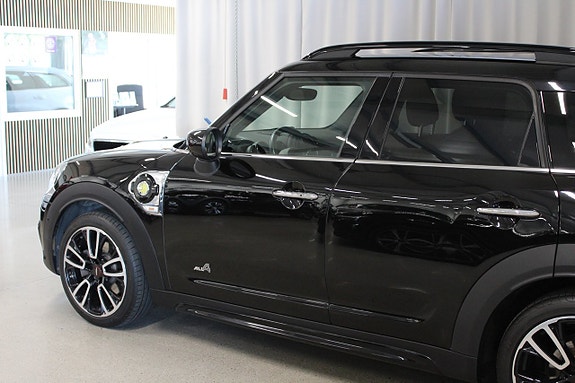 MINI Countryman Cooper SE 13 of 30