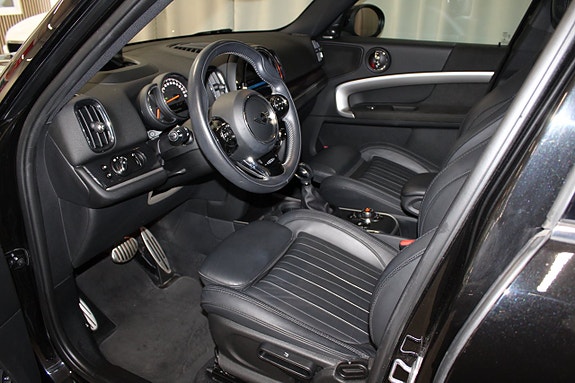 MINI Countryman Cooper SE 19 of 30