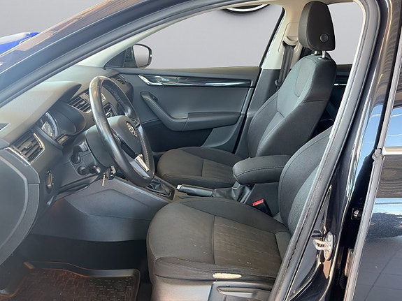 Skoda Octavia 10 of 23