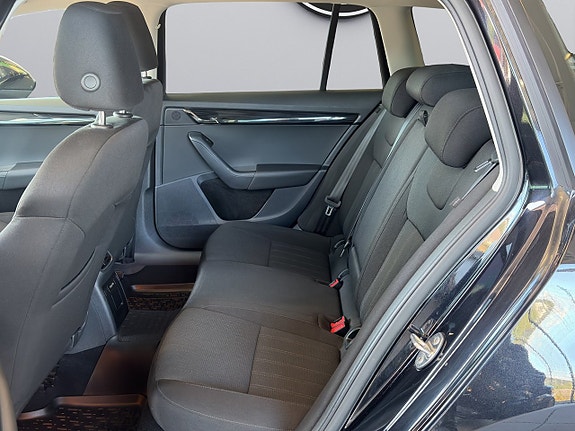 Skoda Octavia 22 of 23