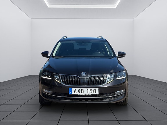 Skoda Octavia 8 of 23