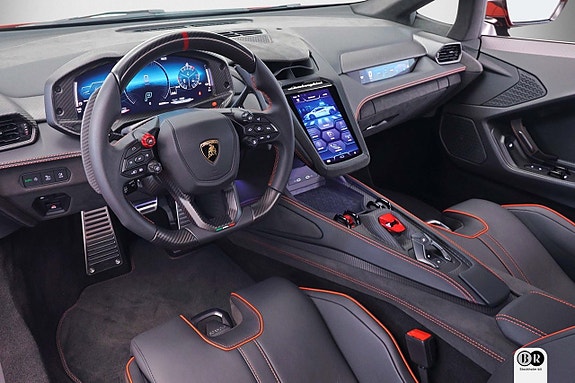 Lamborghini Temerario 16 of 19