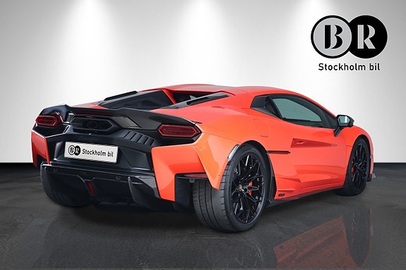 Lamborghini Temerario 4 of 19