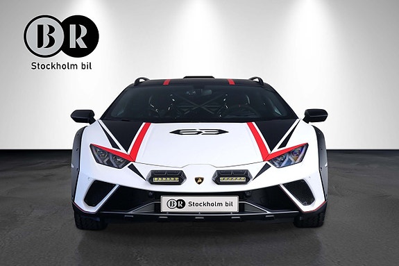 Lamborghini Huracan 3 of 21