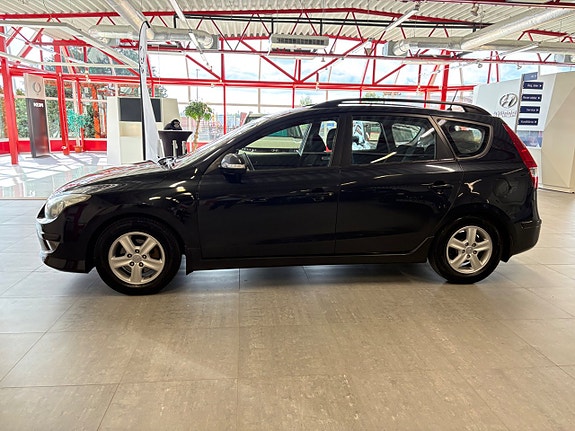Hyundai i30 2 of 9