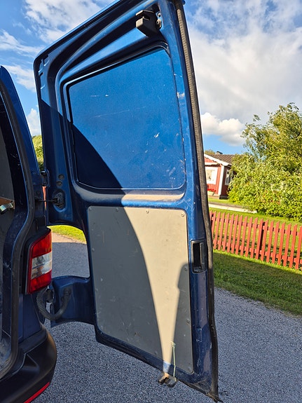 Volkswagen Transporter 17 of 21