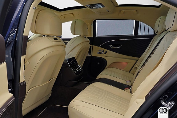 Bentley Flying Spur 16 of 21