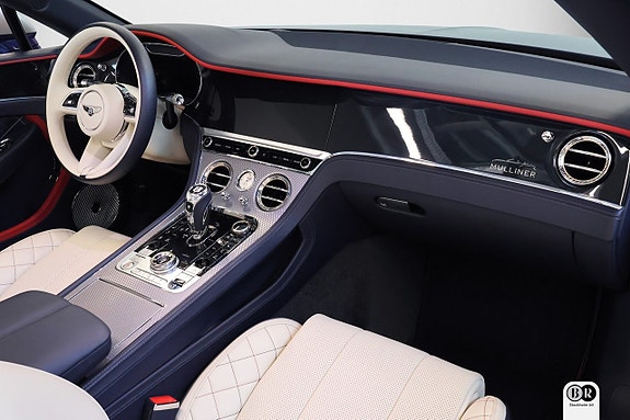 Bentley Continental GTC 13 of 20