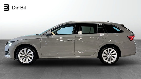 Skoda Octavia 4 of 30