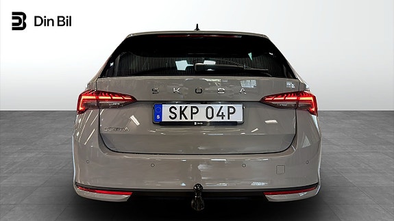 Skoda Octavia 10 of 30
