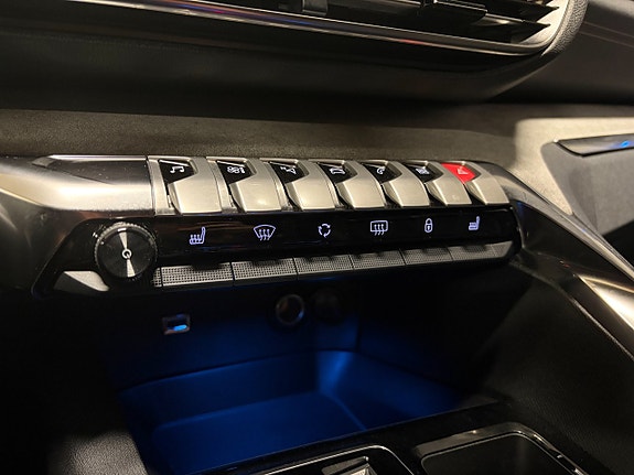 Peugeot 5008 9 of 14