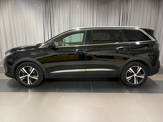Peugeot 5008 2 of 14