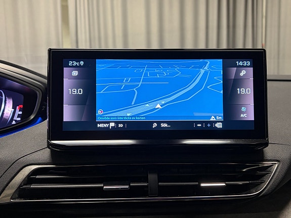 Peugeot 5008 13 of 14