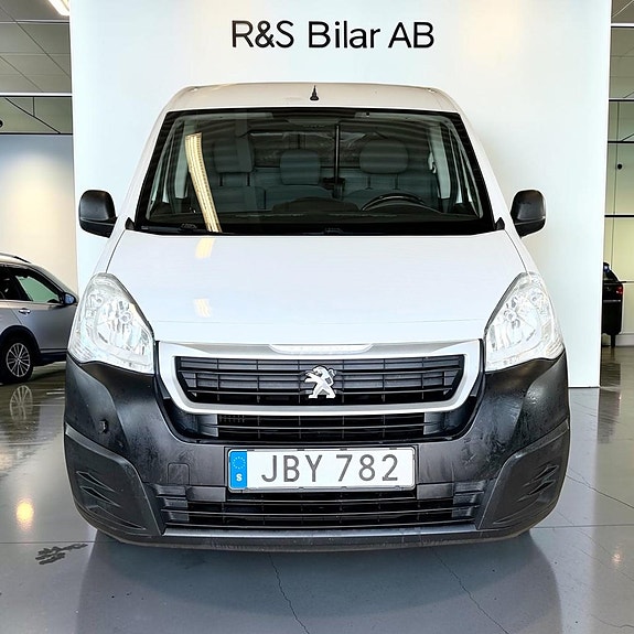 Peugeot Partner 2 of 12