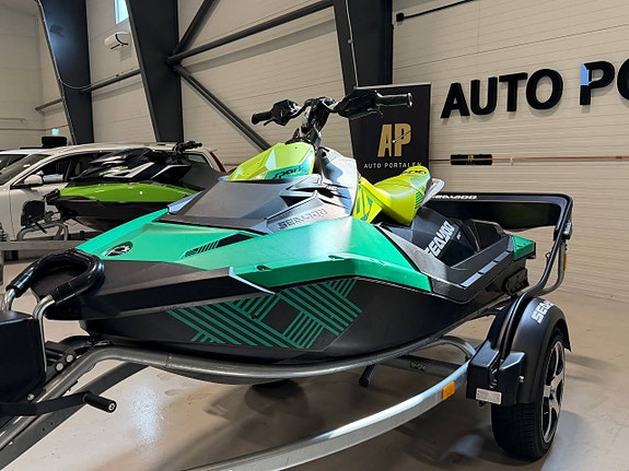 Seadoo-Trixx 2-UP 2021 inkl 80km/kärra H Click N´, GO 5 of 9