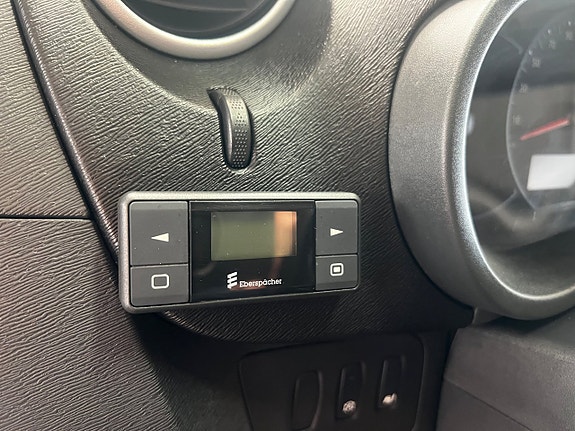Renault Kangoo Express 14 of 16