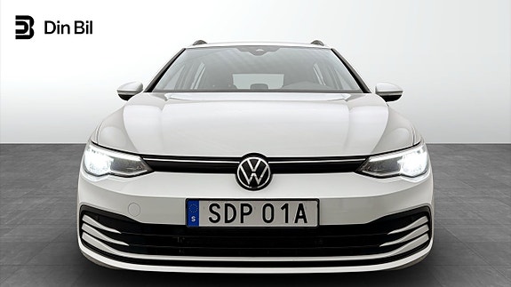 Volkswagen Golf VIII 4 of 18