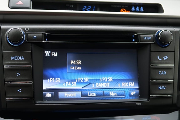Toyota RAV4 13 of 19