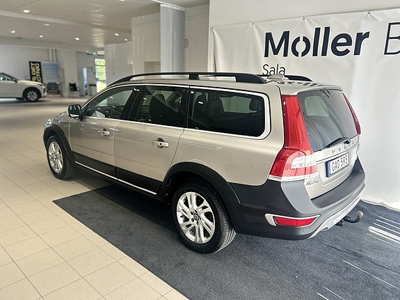 Volvo XC70 5 of 22