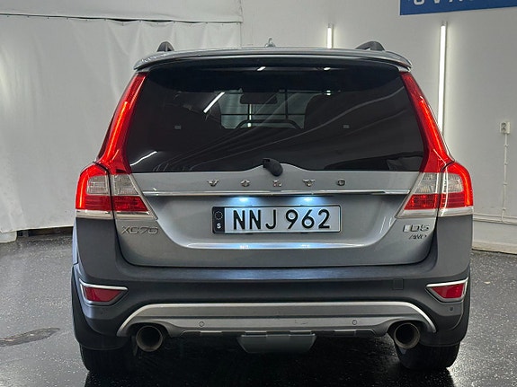 Volvo XC70 4 of 21