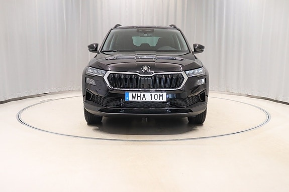 Skoda Karoq 2 of 10