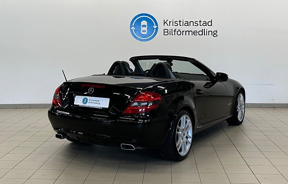 Mercedes-Benz SLK200 10 of 15