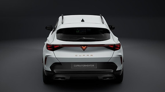 Cupra Formentor 4 of 8