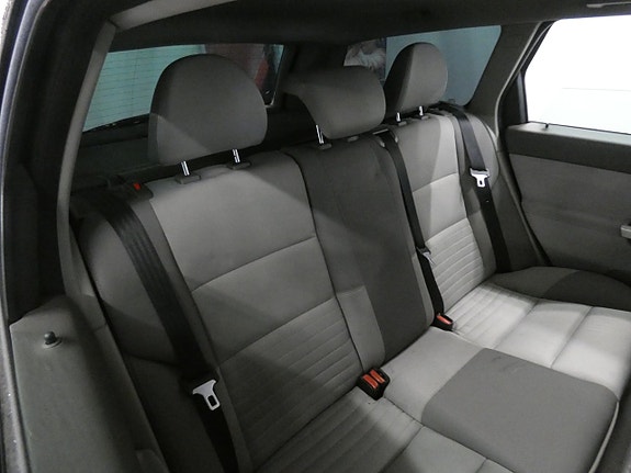 Volvo V50 14 of 15