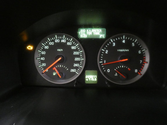 Volvo V50 8 of 15