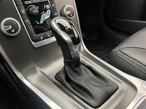 Volvo XC70 24 of 30