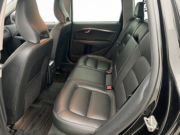 Volvo XC70 19 of 30