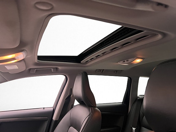 Volvo XC70 18 of 30