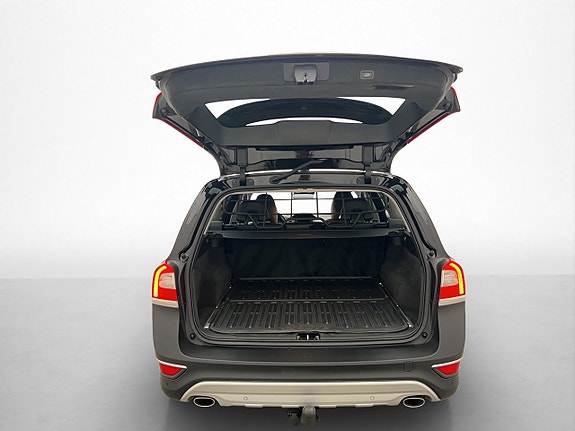 Volvo XC70 10 of 30