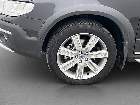 Volvo XC70 30 of 30