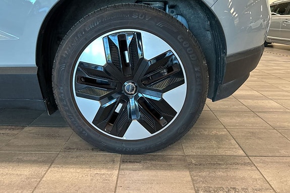 Volvo EX30 7 of 18