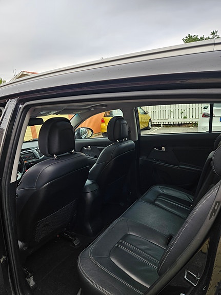 Kia Sportage 3 of 4