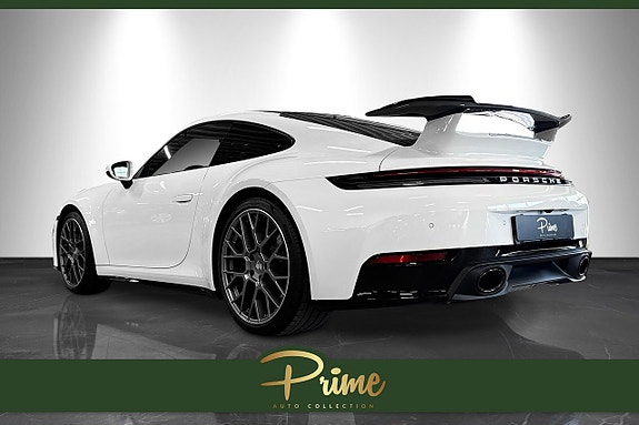 Porsche 911 Carrera 7 of 25