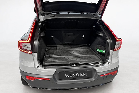 Volvo C40 13 of 25