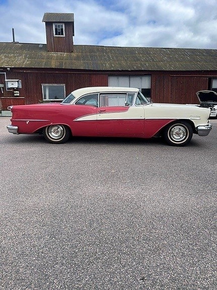 Oldsmobile Ninety-Eight 5 of 8