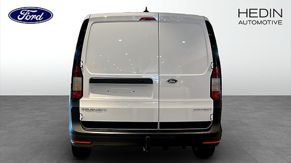 Ford Transit Connect 7 of 9
