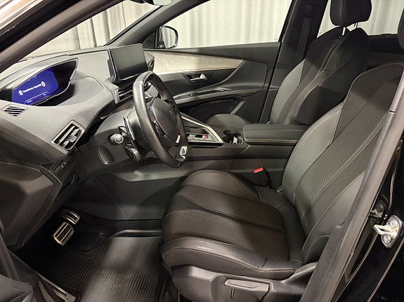 Peugeot 5008 8 of 17
