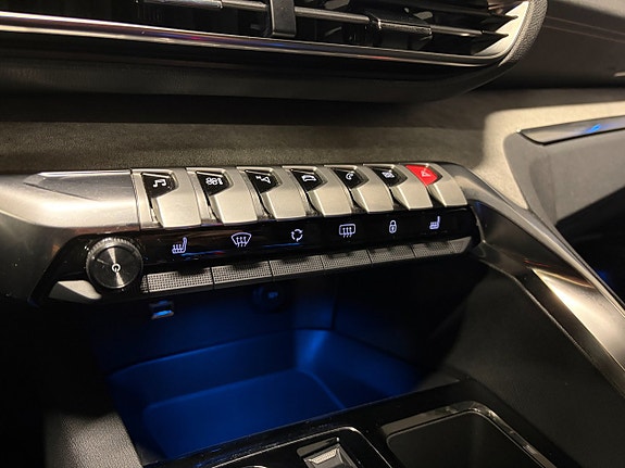 Peugeot 5008 12 of 17