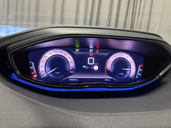 Peugeot 5008 17 of 17