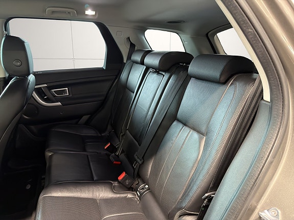 Land Rover Discovery Sport 12 of 26