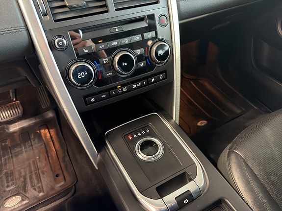Land Rover Discovery Sport 21 of 26
