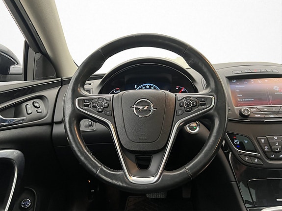 Opel Insignia 14 of 30