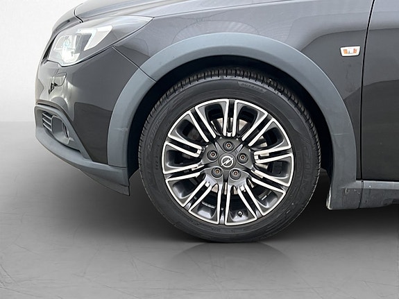 Opel Insignia 29 of 30